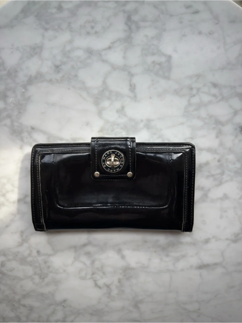 Marc Jacobs Black Patent Leather Snap Wallet (Very good condition) - Picture 1 of 3